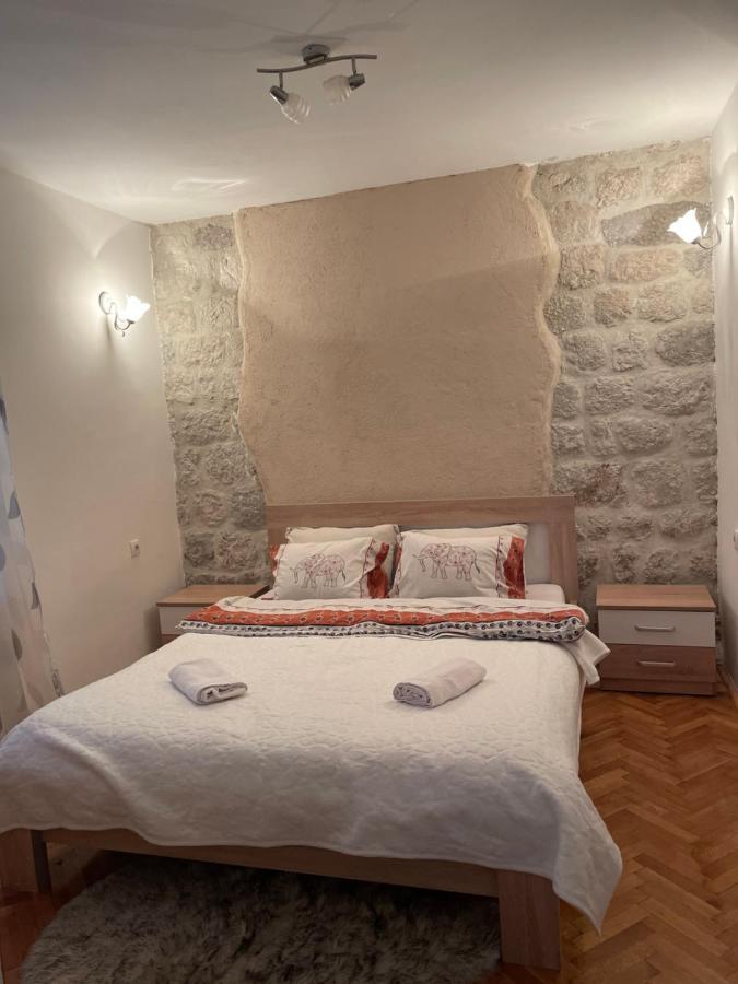 Appartamento Cozy Little House Cattaro Esterno foto